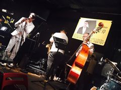 -东岸Cafe 爵士俱乐部