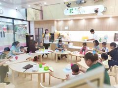 -美国谷斯妈妈早教中心 (陆家嘴店)