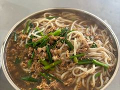 -正宗杨记普洱酸醋米线(总店)
