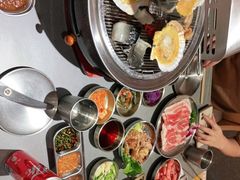 -围炉肉舍•炭烤活鳗•丹东海鲜烤肉(步行街店)