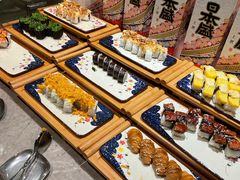 -前海华侨城JW万豪酒店·都会尚膳自助餐厅·熟成牛排海鲜酒水畅飨