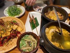 云南经典汽锅鸡-云海肴·汽锅鸡·云南菜(苏州中心店)
