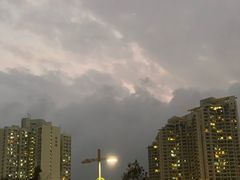 -东荟城名店仓