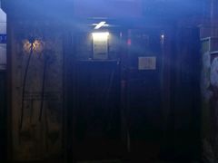 门面-吱咖啡西式简餐