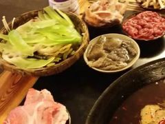 鲜毛肚-岗上渣渣老火锅(两路口店)