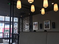 大堂-星巴克(湖州凤凰时代广场店)