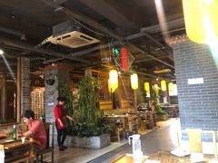 大堂-小龙坎老火锅(华飞店)