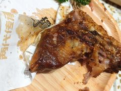 -小董哥烤串·爆汁大油边(故宫店)