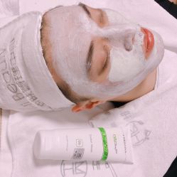 -Hi Beauty Skin 科技美肤中心