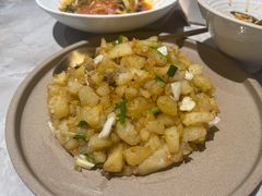 -渔语鱼新川菜Bistro(万象天地店)