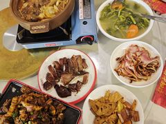 -老鼎万春卤菜(五代传承创始老店)
