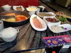 -热火朝天鲜切牛肉火锅(南强街巷店)