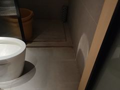 -快乐大桶水养生足浴SPA(前兴路店)