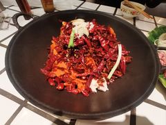 小红锅-朱光玉火锅馆·太原旗舰(钟楼街店)