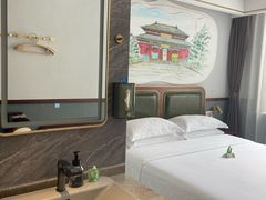 -时光漫步S酒店(成都宽窄巷子店)