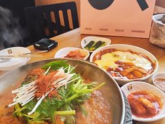 -喇喇排骨火锅·传统韩式脊骨汤(望京西园总店)