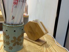 -魔都三兄弟酸辣粉·蘸卤炸串(虹桥万科店)