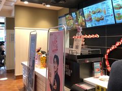 -肯德基(洛川店)