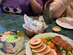-秘密旅行Bonjour(黑金冠 江南西店)