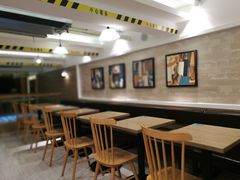 大堂-魏家凉皮(西安秋林宏业商厦店)