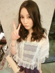 4.1-God Hands发型设计复古会所