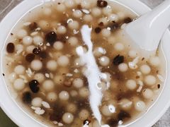 -芳婆糕团店(王府大街店)