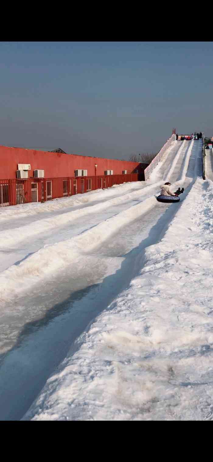 西山冰雪乐园售票处