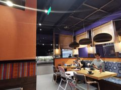 大堂-麦麦山云南菜(复地活力城店)