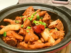 -吕氏焗小鲜•花园餐厅(八大关店)