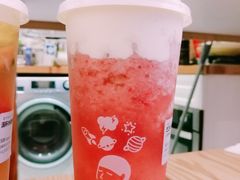 芝芝莓莓-喜茶(上海兴业太古汇店)