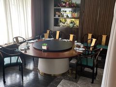 -维园悦谱·海派家常菜(乌鲁木齐南路店)