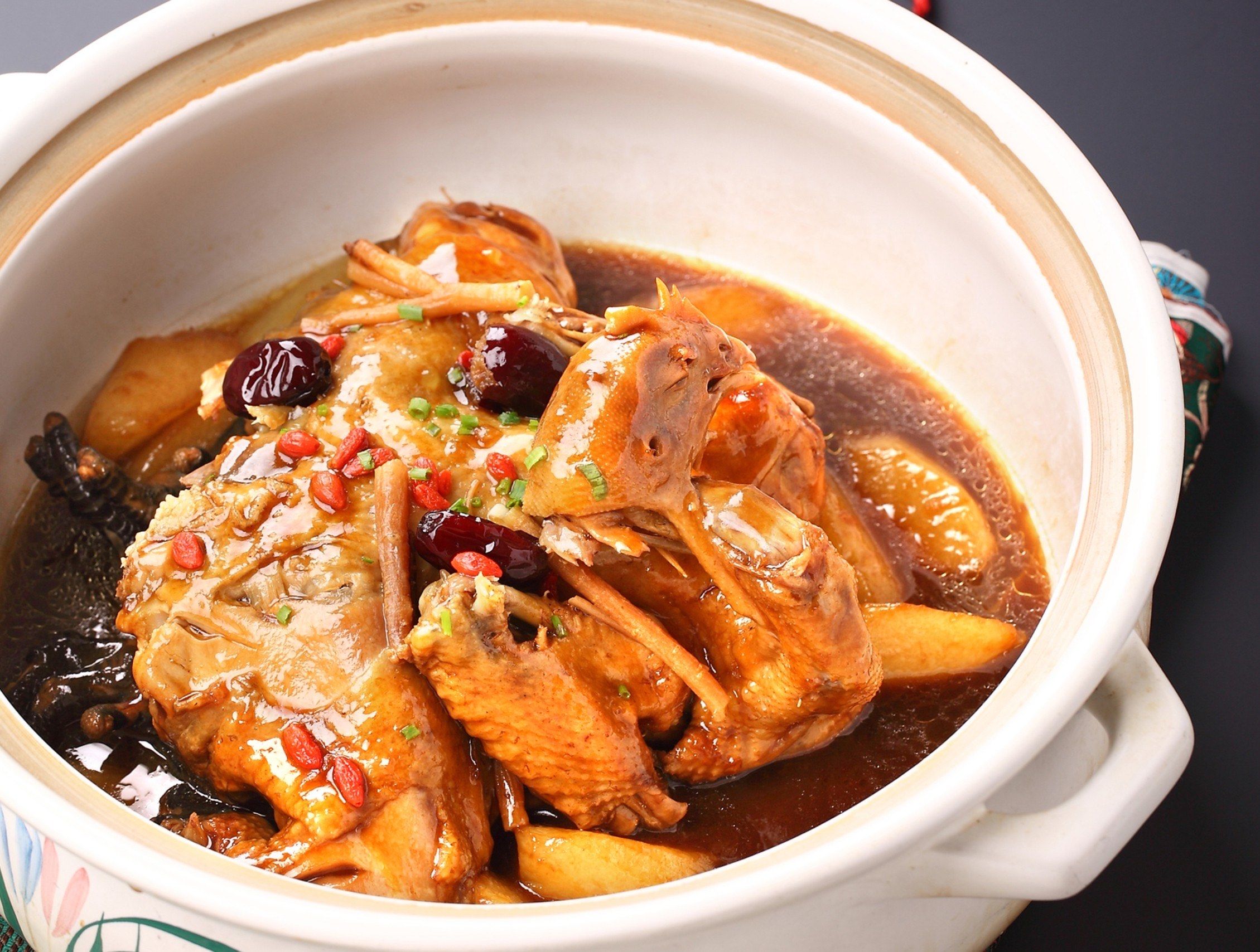 家常炖鸡教程,简单好吃