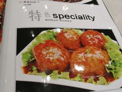-巢香扣肉馆