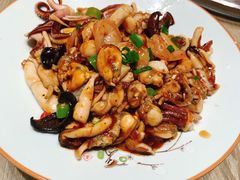 -小船渔村•大连菜•大连焖鱼(黄河路店)