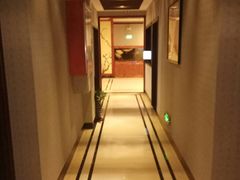-爱乐国际温泉水疗会