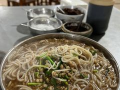 -正宗杨记普洱酸醋米线(总店)