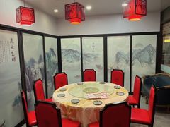 -羊家胡同·龙虾烧烤火锅(龙汇路店)