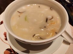 -杭州西子湖四季酒店·金沙厅