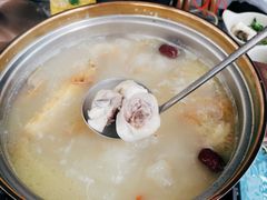 -千岛蚝高压锅生蚝·人参火锅(白云万达店)