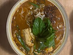 -叁窝雀·云南小锅米线(万象汇店)