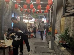 -拈签一笑黄牛肉辣卤串串