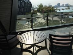 -上海滴水湖皇冠假日酒店