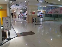 -鸿通城购物中心