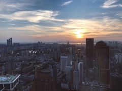 -云中捞高空旋转餐厅(商茂世纪广场店)