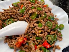 青椒小米辣牛肉-海韵人家.海景花园经典云南菜(双廊店)