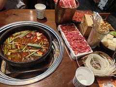 -黔有有贵州酸汤夺夺粉火锅(五味十字店)