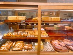 -小飞象面包公社(珠江路金鹰店)