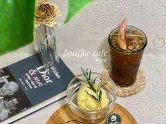 -Fruiffee Cafe 果啡派