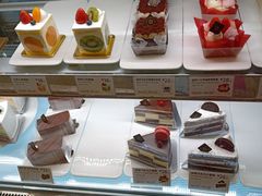 -巴黎贝甜(华堂新辰汇店)