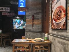 -湘下佬·老长沙吃货铺(酃湖万达店)